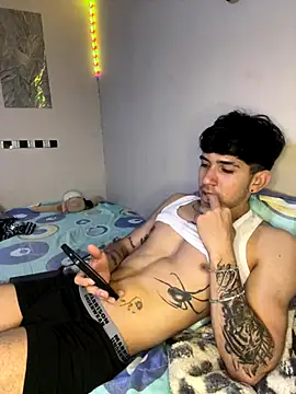 wil hot online show from 19, 12, 2025