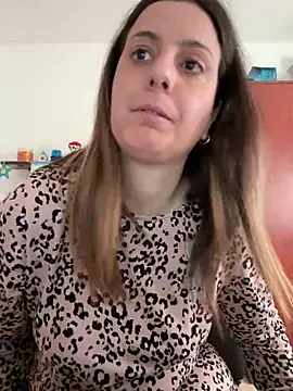 Sareyxon online show from 8, 4, 2026