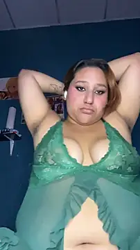 Kittysweet2001 online show from 16, 4, 2026