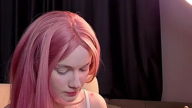 Kitty smalltits online show from 13, 1, 2026