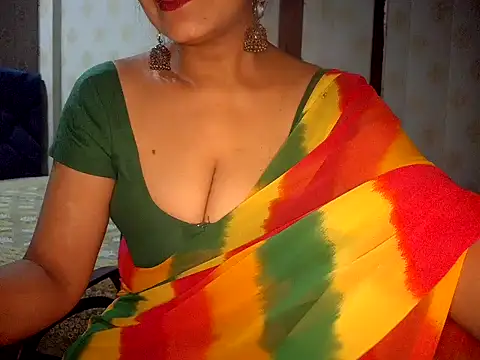 Snapshot of Hotronita123 chatting on 20, 7, 2026 Hotronita123 online show from 20, 7, 2026