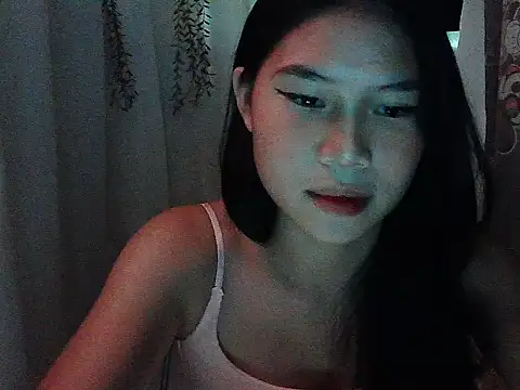 Allysonxx05 online show from 10, 1, 2026