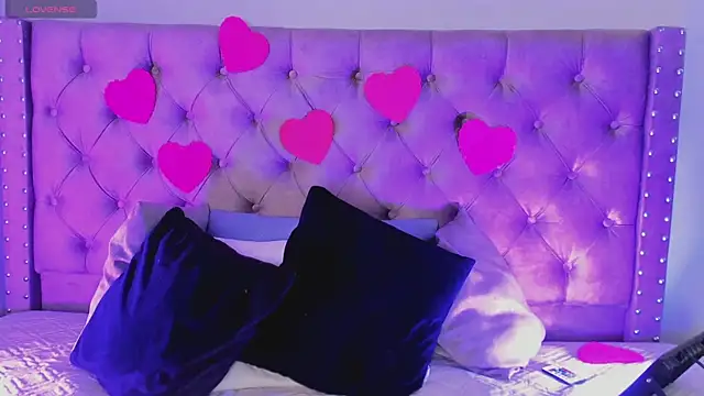 Mylarossi online show from 8, 2, 2026