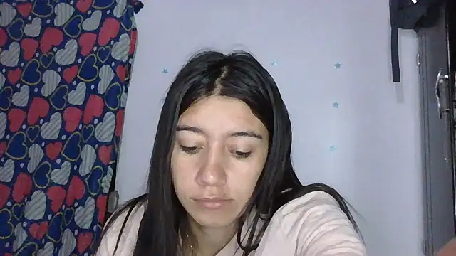 Snapshot of TaylorLove- chatting on 1, 12, 2025 TaylorLove- online show from 1, 12, 2025