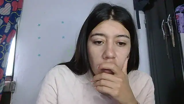 Snapshot of TaylorLove- chatting on 4, 12, 2025 TaylorLove- online show from 4, 12, 2025