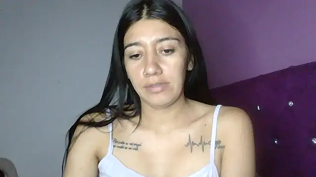 Snapshot of TaylorLove- chatting on 16, 12, 2025 TaylorLove- online show from 16, 12, 2025