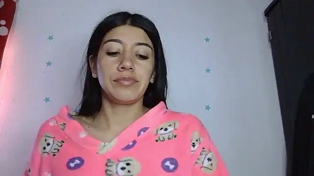 Snapshot of TaylorLove- chatting on 8, 1, 2026 TaylorLove- online show from 8, 1, 2026