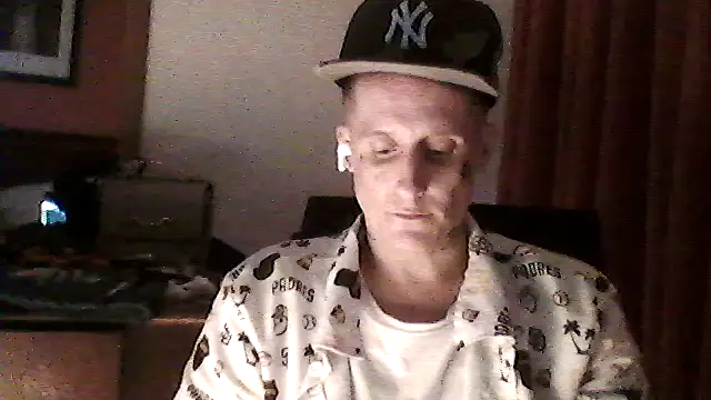lottatoxicshyt online show from 1, 6, 2026