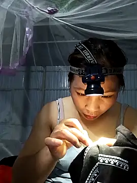 Evelyn-n online show from 20, 12, 2025