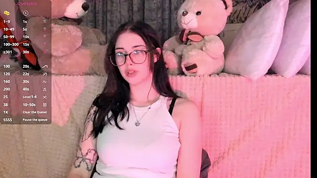 boobsfireee online show from 12, 1, 2026