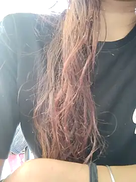 RADHIKA-1143 online show from 22, 12, 2025