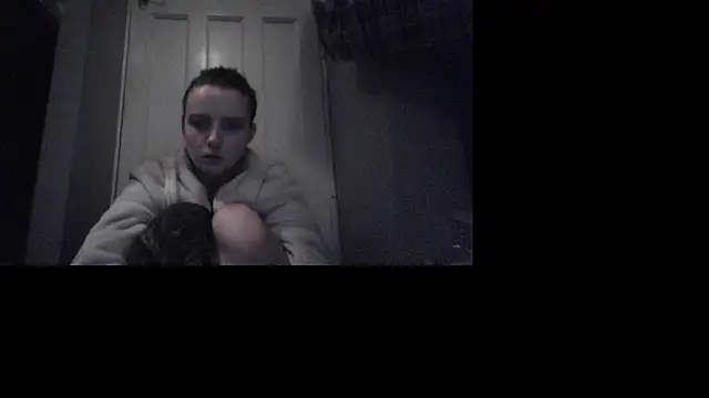 Amy01112 online show from 19, 12, 2025