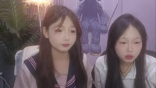 Snapshot of AA-HH-AA chatting on 1, 12, 2025 AA-HH-AA online show from 1, 12, 2025