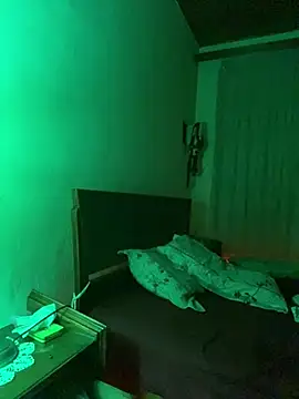 Petebulimia online show from 5, 4, 2026