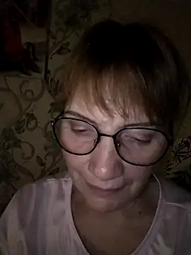 MichelleLove48 online show from 8, 4, 2026