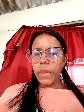 Dirty She Wolf online show from 3, 12, 2025