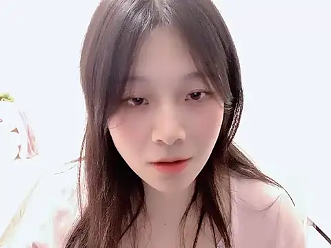 Snapshot of youyou-66 chatting on 14, 12, 2025 youyou-66 online show from 14, 12, 2025