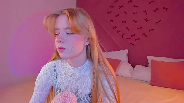 Snapshot of Victori_Fox chatting on 9, 7, 2026 Victori Fox online show from 9, 7, 2026