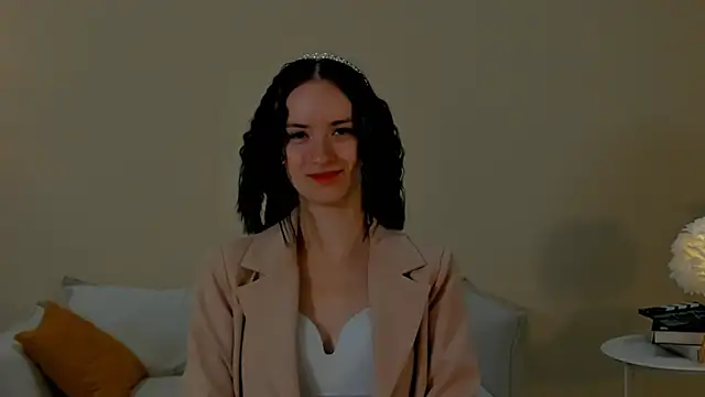 Snapshot of LeonilaNed chatting on 2, 12, 2025 LeonilaNed online show from 2, 12, 2025