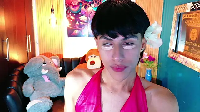 Snapshot of StormLuxX chatting on 9, 5, 2026 StormLuxX online show from 9, 5, 2026