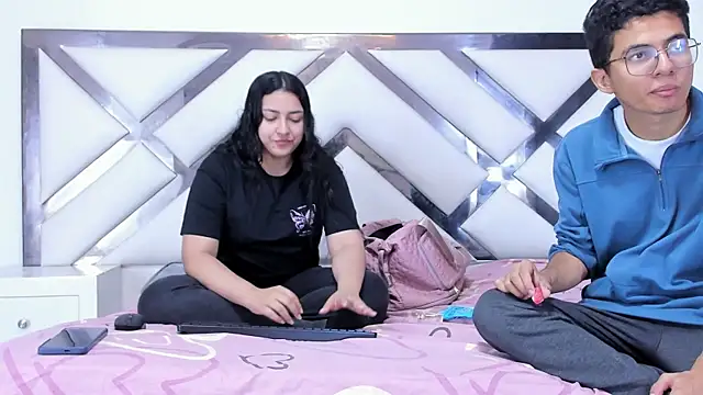 Snapshot of Alexandmelyy chatting on 16, 12, 2025 Alexandmelyy online show from 16, 12, 2025