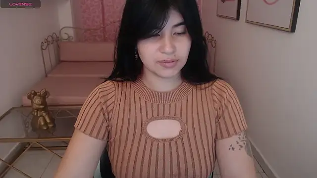 Nina harpper  online show from 14, 2, 2026