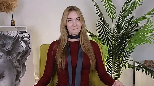 Snapshot of KarmaDowless chatting on 2, 12, 2025 KarmaDowless online show from 2, 12, 2025