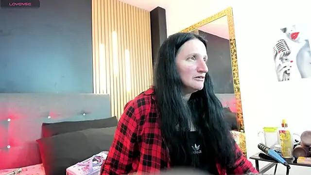 Andre cloefoxx  online show from 13, 4, 2026