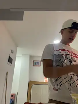 Snapshot of Lander_Cruz chatting on 4, 7, 2026 Lander Cruz online show from 4, 7, 2026