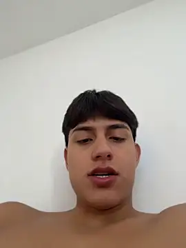 Snapshot of Lander_Cruz chatting on 9, 7, 2026 Lander Cruz online show from 9, 7, 2026