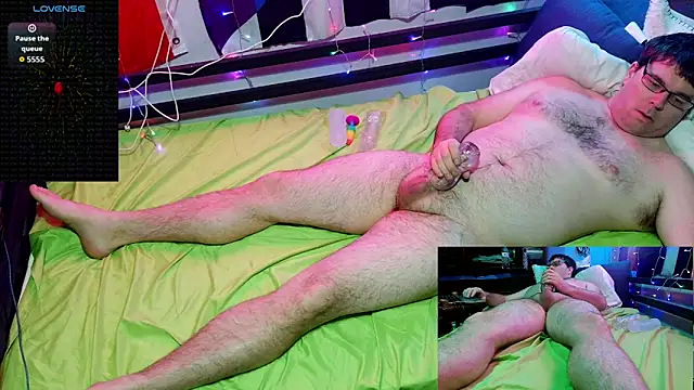 Snapshot of cumfun110@xh chatting on 3, 12, 2025 cumfun110xh online show from 3, 12, 2025