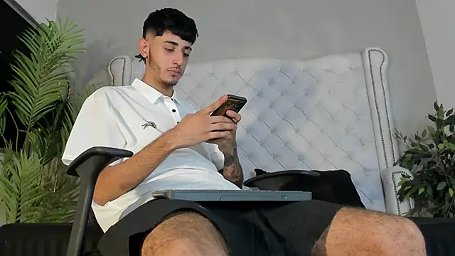 martonny25 online show from 3, 12, 2025