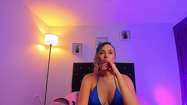 Victoria Rose  online show from 2, 4, 2026