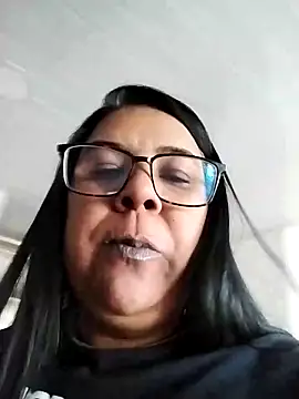 Carameloswing1 online show from 13, 12, 2025