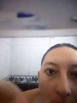 Valeria montana  online show from 12, 6, 2026