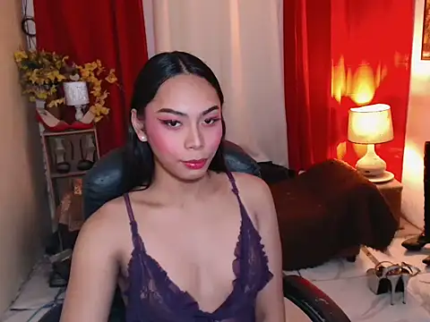Snapshot of kylieEmparado chatting on 6, 6, 2026 kylieEmparado online show from 6, 6, 2026