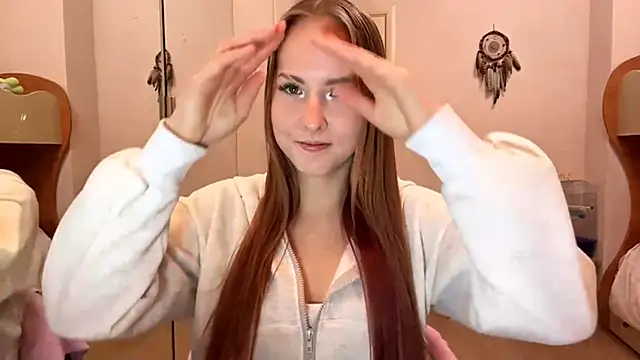 Snapshot of velvetmary chatting on 14, 12, 2025 velvetmary online show from 14, 12, 2025