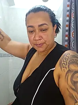 Snapshot of vicky-duarte chatting on 8, 5, 2026 vicky-duarte online show from 8, 5, 2026