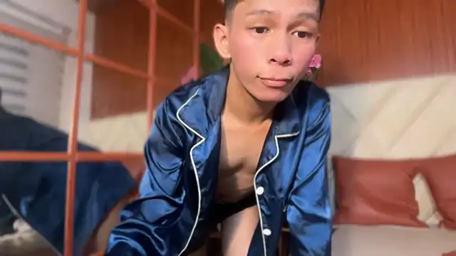 TheBoyAboveYou online show from 21, 2, 2026