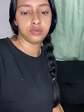 Jennmyller  online show from 6, 4, 2026