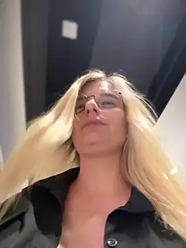 Betsy online show from 16, 2, 2025