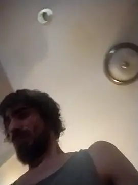 bigjohnson2914 online show from 11, 4, 2026