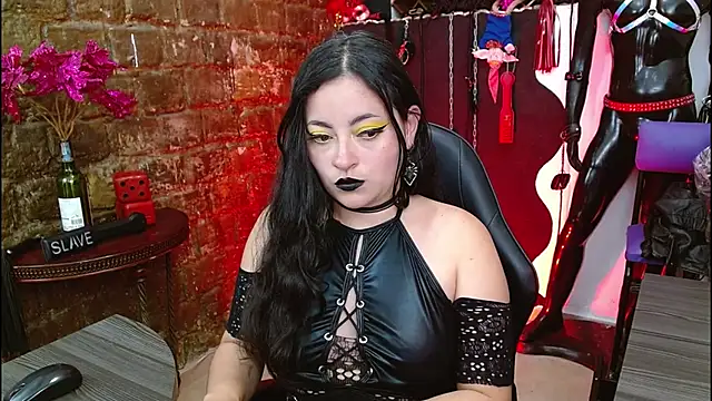 LunaTikka online show from 22, 4, 2026