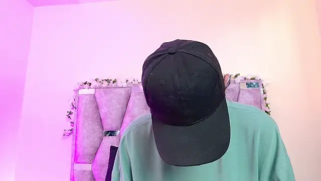 iris and damian online show from 13, 3, 2026