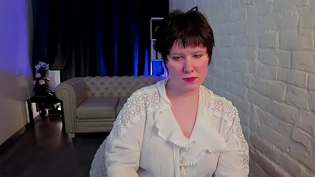 Eveleen Brown online show from 5, 12, 2025