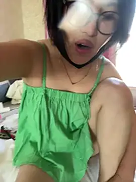 Snapshot of luckybaby666999 chatting on 13, 6, 2026 luckybaby666999 online show from 13, 6, 2026