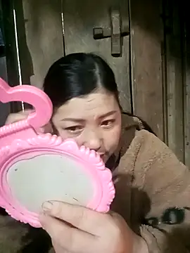 sary-hot2x online show from 6, 1, 2026