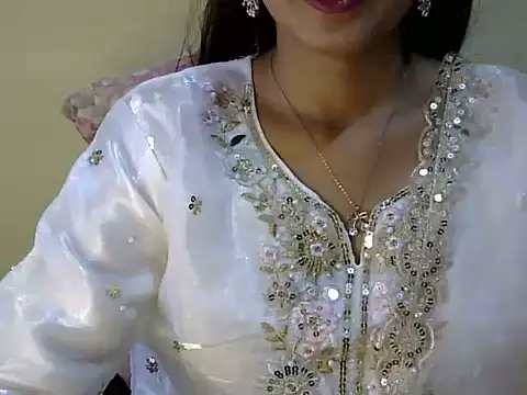 Snapshot of Shab_M chatting on 15, 5, 2026 Shab M online show from 15, 5, 2026