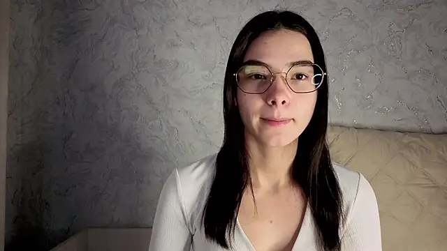 Laura Sunday online show from 28, 2, 2026