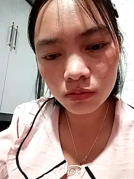 Maimey2x online show from 3, 12, 2025